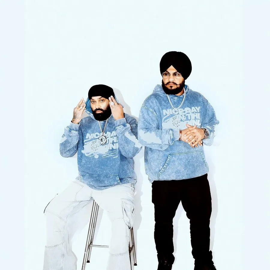 Chani & Moga